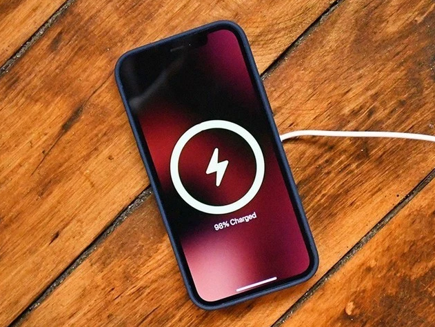 阳江苹果手机维修分享iPhone 12可以随便充电吗 